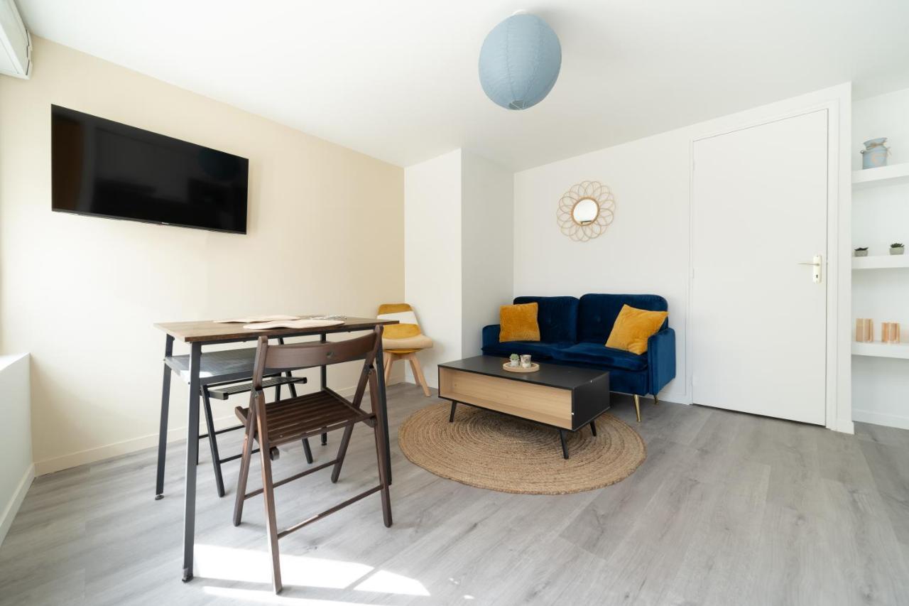 T2 Ideal Deplacement Pro, Entierement Renove Apartment
